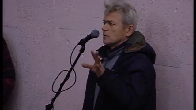 скандал на общественных сборах смотреть онлайн