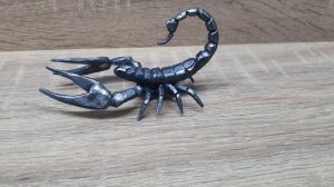 Скорпион из металла ковка