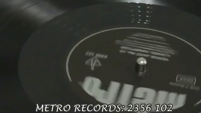 07 JE NE SAIS PAS - Lionel Hampton смотреть онлайн