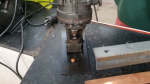 отверстия в металле без сверления, как сделать новую дырку в металле просто, просекатель