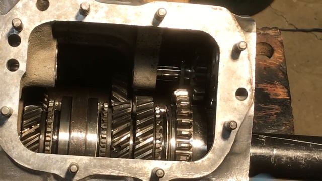 MG Midget Restoration (video 22 ) Gearbox Strip & Rebuild смотреть онлайн