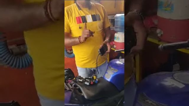 Yamaha bike service kaise kare o.b.d SMART SERVICE AND CARE CENTER TARWARA MORE SIWAN смотреть онлайн