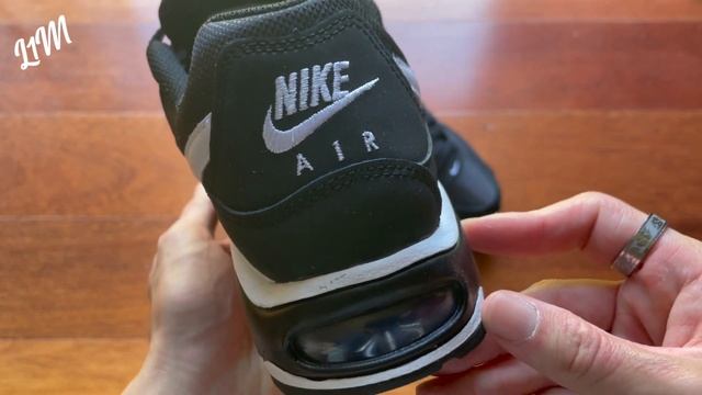 Nike Air Max Command Unboxing Black White // By L1M смотреть онлайн