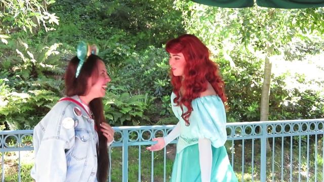DISNEYLAND PARIS VLOG 2019 🏰 | ¡MUCHAS FOTOS CON PERSONAJES DISNEY! | VeroVlogs смотреть онлайн