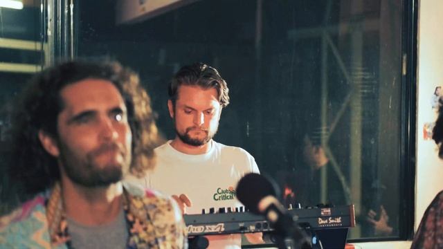 95bFM Friday Live: Flamingo Pier - 'Eternal' Ft. Nathan Haines And Jess Penson (KÉDU CARLÖ)