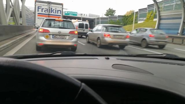 Saabaru czyli znalezisko na trasie. смотреть онлайн