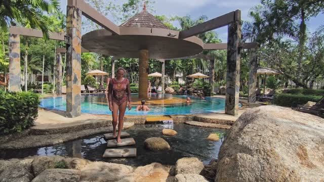 Самое странное место на Пхукете смотреть онлайн