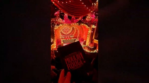 2022-04-05 - Moulin Rouge - Edit Bows