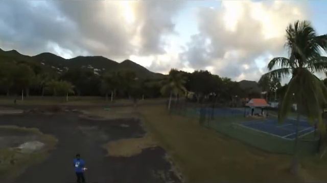 Syma X8HW - Early Morning Fun Flight With Yi Action Cam смотреть онлайн