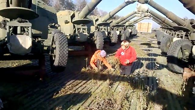 Ох, это же армия!))) смотреть онлайн