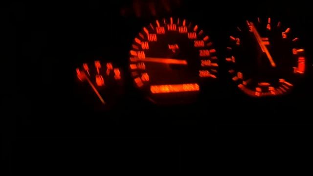 Primeira voltinha com a BMW E36 com o motor M54B30. смотреть онлайн
