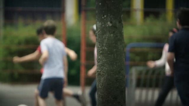 Dutch BID for EMA | Portrait of an international school смотреть онлайн