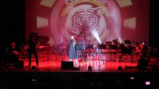 Кавер-гурт "AKCENT" Survivor - Eye Of The Tiger - солісти Т.Барсукова, М.Якубець смотреть онлайн