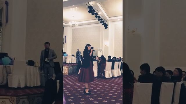 Не принцесса 🥰 смотреть онлайн