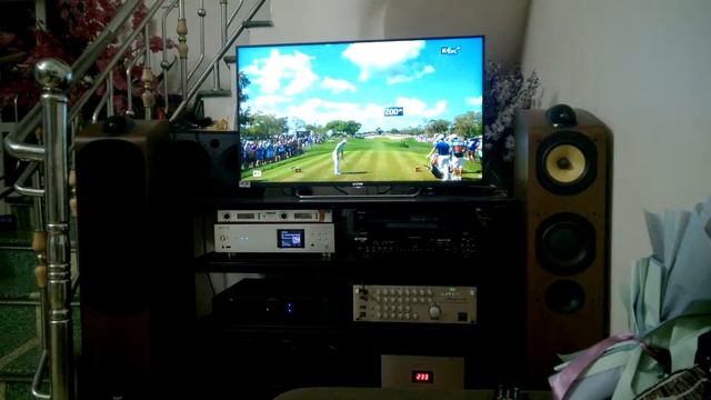 B&W 704 I don’t hurt anymore смотреть онлайн