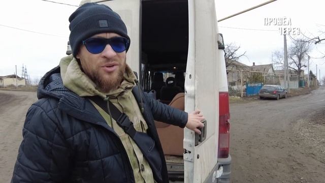 КАК БАБУШКА В 80 ЛЕТ ПЫТАЛАСЬ ДИВАН НА ТАЧКЕ УВЕЗТИ. УМКА ПРИШЕЛ НА ПОМОЩЬ смотреть онлайн