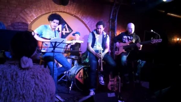 Упоротые в хлам артисты Art 44