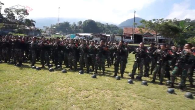 Yel-Yel Prajurit Raider 408/Suhbrastha смотреть онлайн