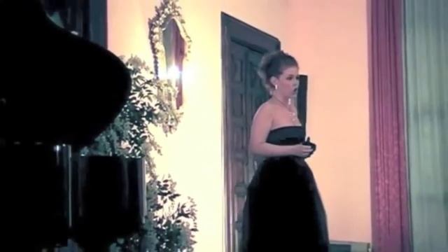 Silvia De Santis canta Quando me'n vò смотреть онлайн