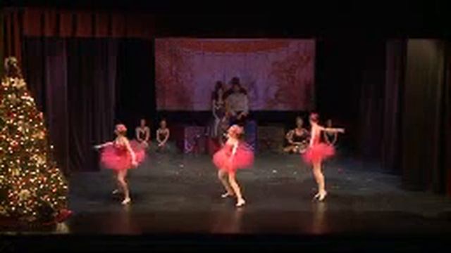Mia Dances Marzipan Nutcracker 2012 смотреть онлайн