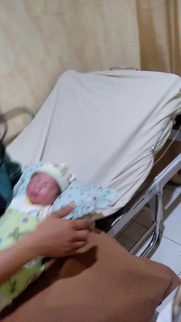 Melahirkan dengan Normal dengan Berat Badan Bayi 3,7 kg di usia 45 Tahun Alkhamdulillah ❤️❤️ смотреть онлайн