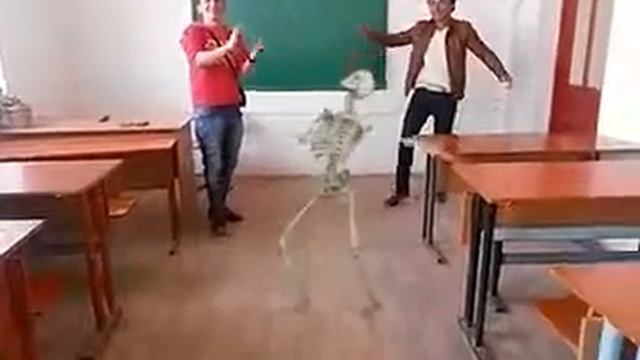 Склет смотреть онлайн