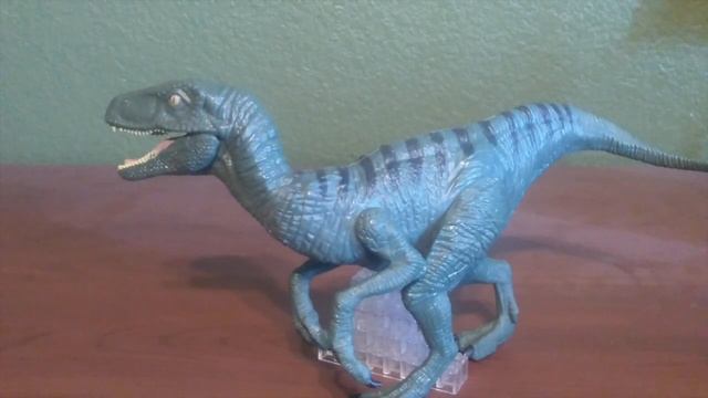 Hasbro jurassic world velociraptor charlie reveiw смотреть онлайн