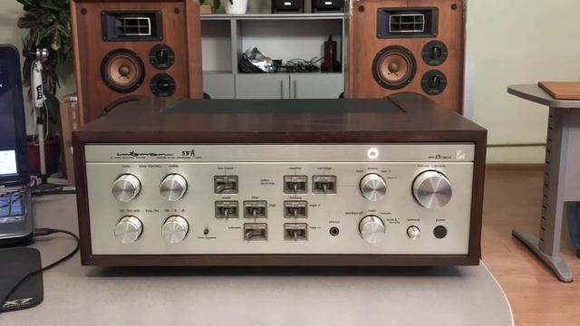 LUXMAN L-55A ¥ 119 000 (выпущено в ноябре 1979 года) смотреть онлайн