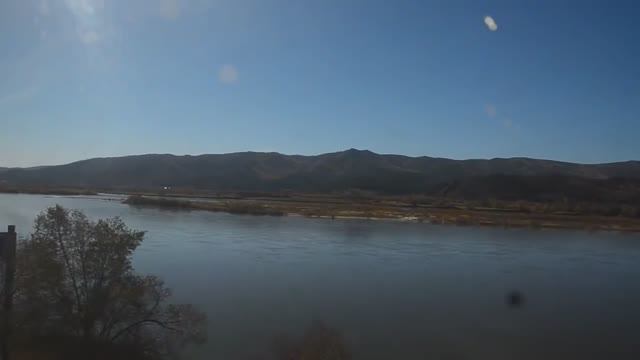 Транссиб (2013). Вдоль реки Селенги смотреть онлайн