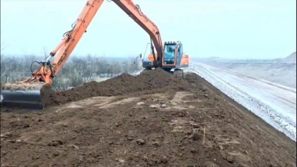 Doosan DX225 уро 15 м с планировочным ковшом