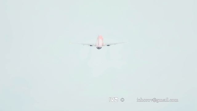 Airplane take off from Phuket смотреть онлайн