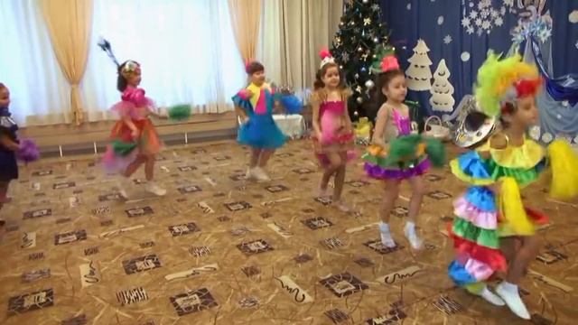 НОВЫЙ ГОД 2018 2 смотреть онлайн