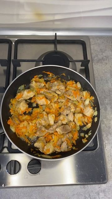 Подлива с мясом #подливасмясом #мясосподливой #подлива #мясо #рецептподливы #готовка #кулинария смотреть онлайн