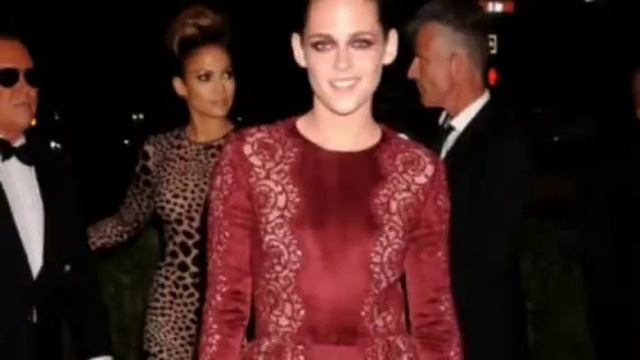 Kristen Stewart at Met Gala 5/6/13 смотреть онлайн