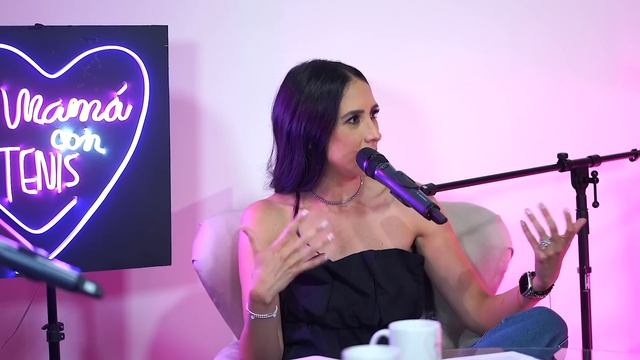 Linet Puente: Madre soltera en una sociedad machista II Mamá con Tenis смотреть онлайн