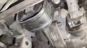 замена задней подушки двигателя ВАЗ 2114