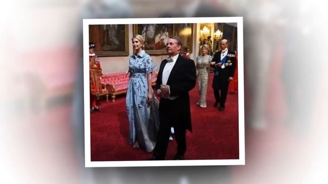 La familia Trump se coló en la familia real británica смотреть онлайн