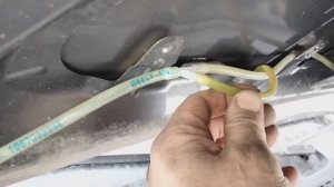 Замена трубки стеклоомывателя Джили Эмгранд ЕС7