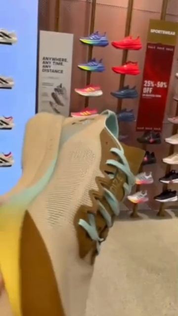 Спортивная модель Adidas Adizero Boston 12 смотреть онлайн