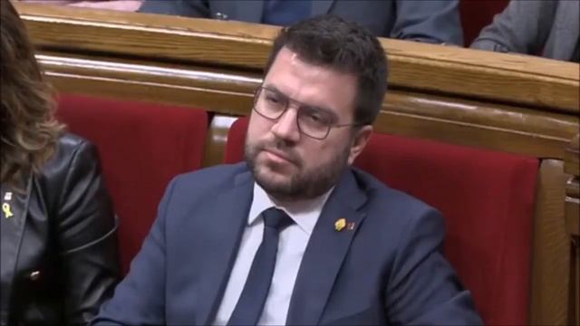 ¡¡Con SHAKIRA hemos TOPADO!! (Parlamento de Cataluña) смотреть онлайн