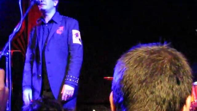 Kaki King / Mountain Goats- Mosquito Repellent - Troubadour 10-25-08 смотреть онлайн
