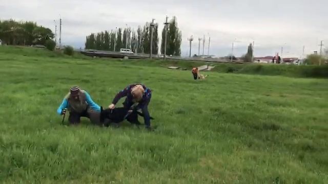 Голливуд :))) укусила в горло :)) Иренка (5,5 мес). смотреть онлайн