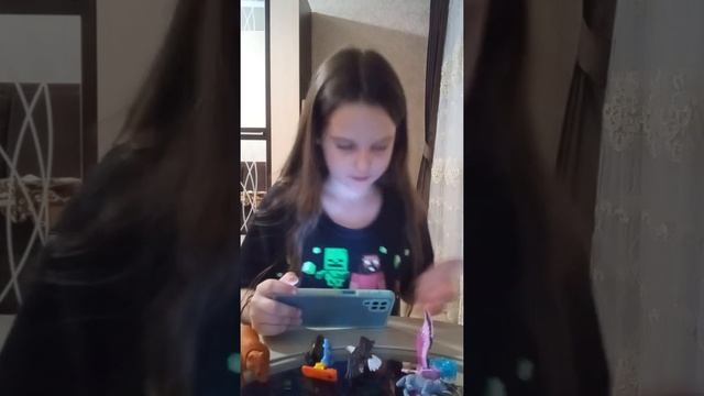 appaly du серия Natoons от Kinder surprise сканируйте игрушки и аживляйте животных смотреть онлайн