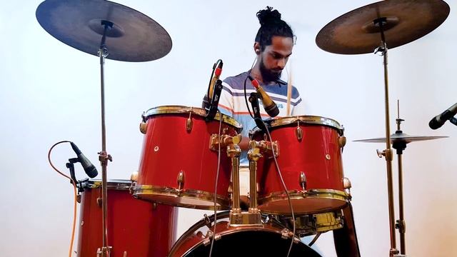 Shawn Mendis, Camila Cabello - Senorita | Drum Cover 🇱🇰 | DRUMMERN смотреть онлайн