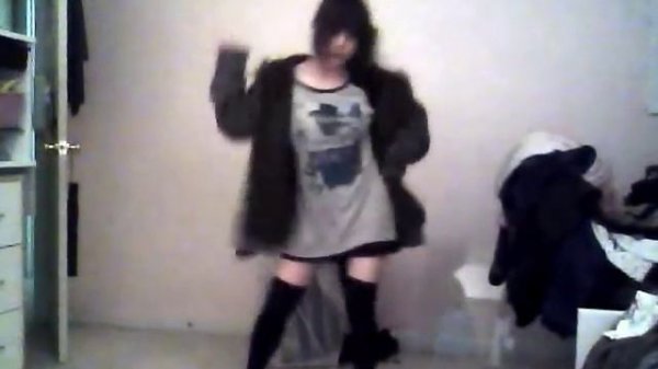 MEG - PRECIOUS (pitiful dance attempt)