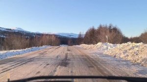 По сопкам Колымы недалеко от Магадана в январе 2025