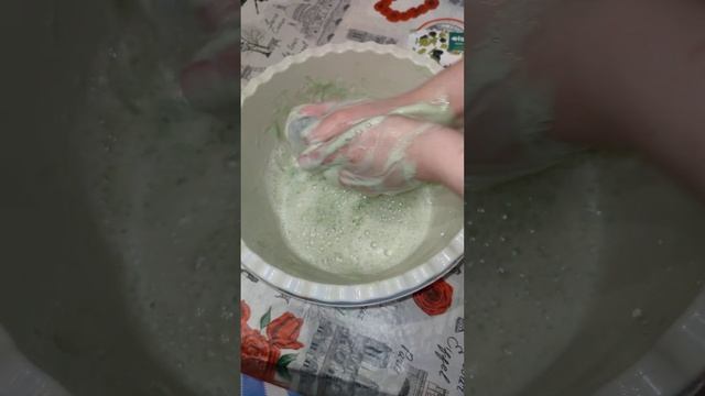 МЫЛЮ ОЛИВКОВОЕ МЫЛО🫒/SOAP OLIVE SOAP🫒 смотреть онлайн