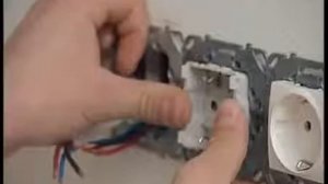 Монтаж розеток Unica PLUS Schneider Electric