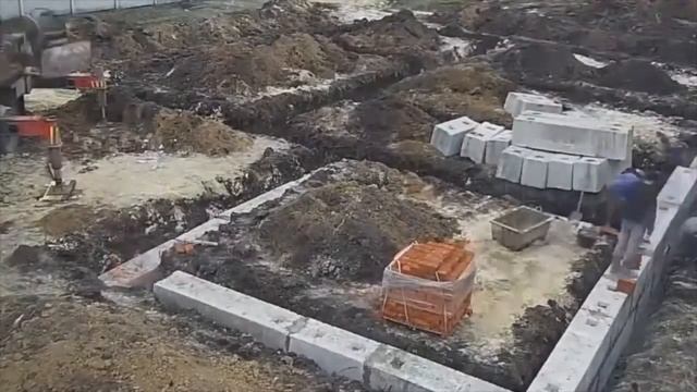 Английский язык в парке "Фили" смотреть онлайн