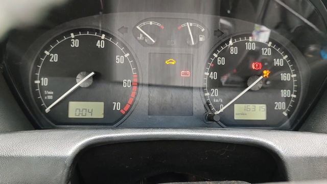 Fabia 1.4 no marca el nivel de combustible ⛽ смотреть онлайн